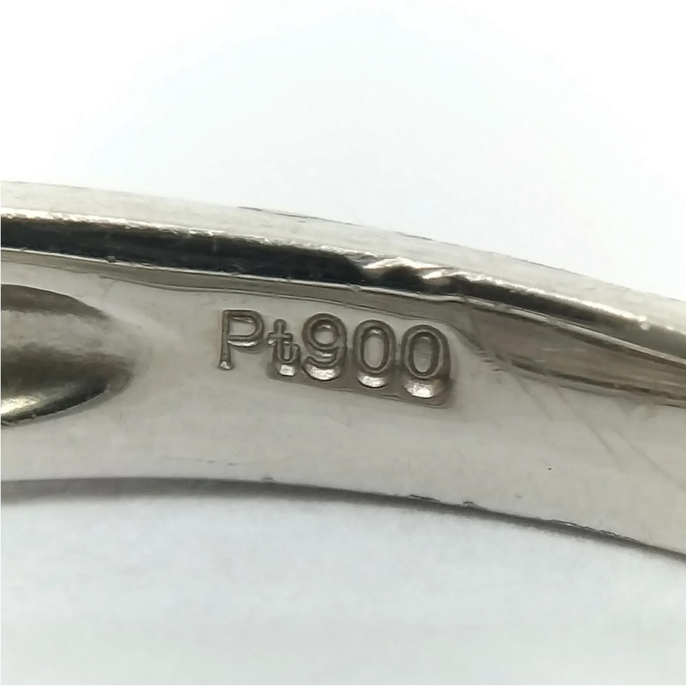 Platinum 1 carat diamond ring size 7.25 - Picture 9 of 15